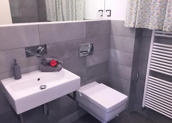 La Civetta By Fewotessin *